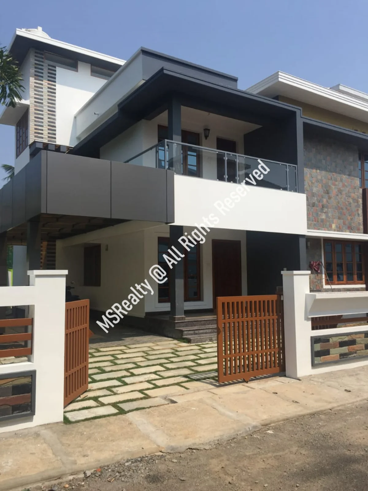 3 BHK 2300 Sq Ft Villa for Sale at Alangad, Ernakulam